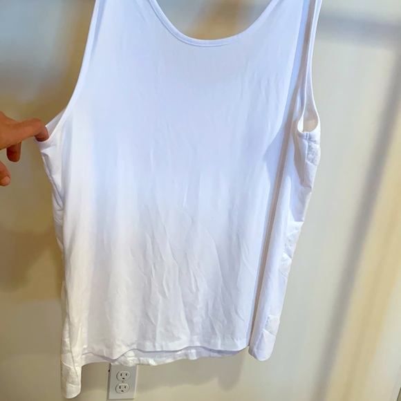 BOSTON PROPER woman white tank top with embellishments on front Sz. XL - Picture 5 of 5